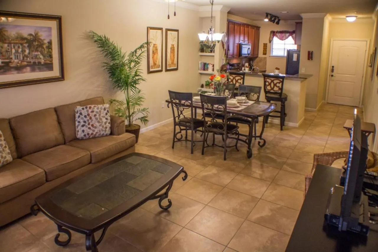 Bella Piazza 906 #414 Villa Four Corners